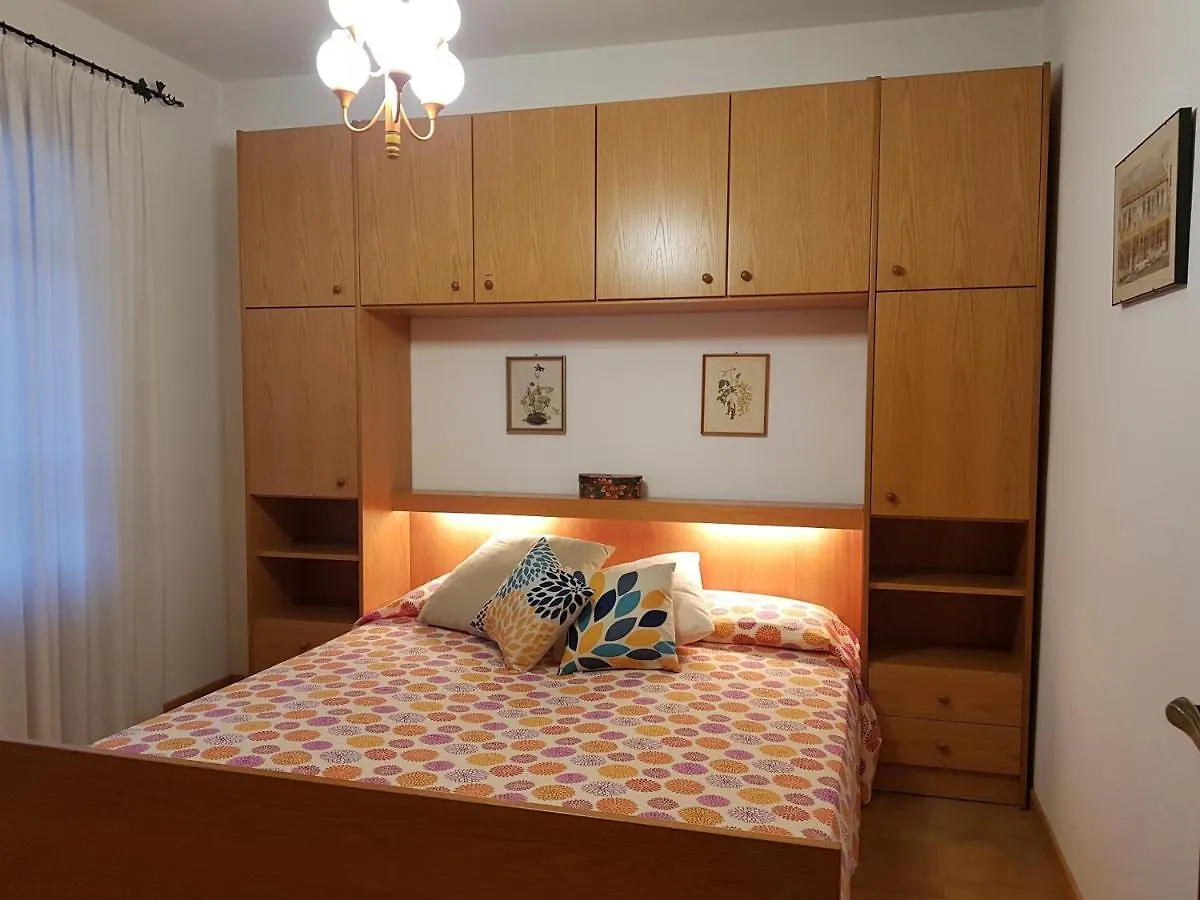 La villetta bianca Corsanico-Bargecchia Italia